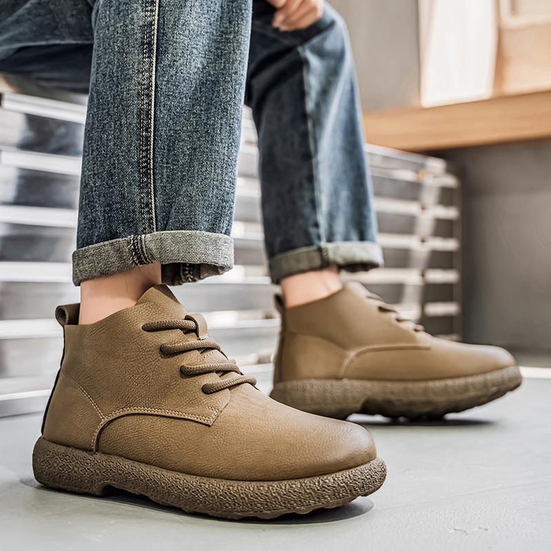 Men Shoes Trends - รองเท้าบูทข้อเท้าผู้ชาย รองเท้าบูทสั้นสีน้ำตาล รองเท้าหรูหราที่ออกแบบมาสำหรับนักบิน โครงสร้างทนทาน รองเท้าส้นแบนทันสมัย เหมาะสำหรับในเมือง