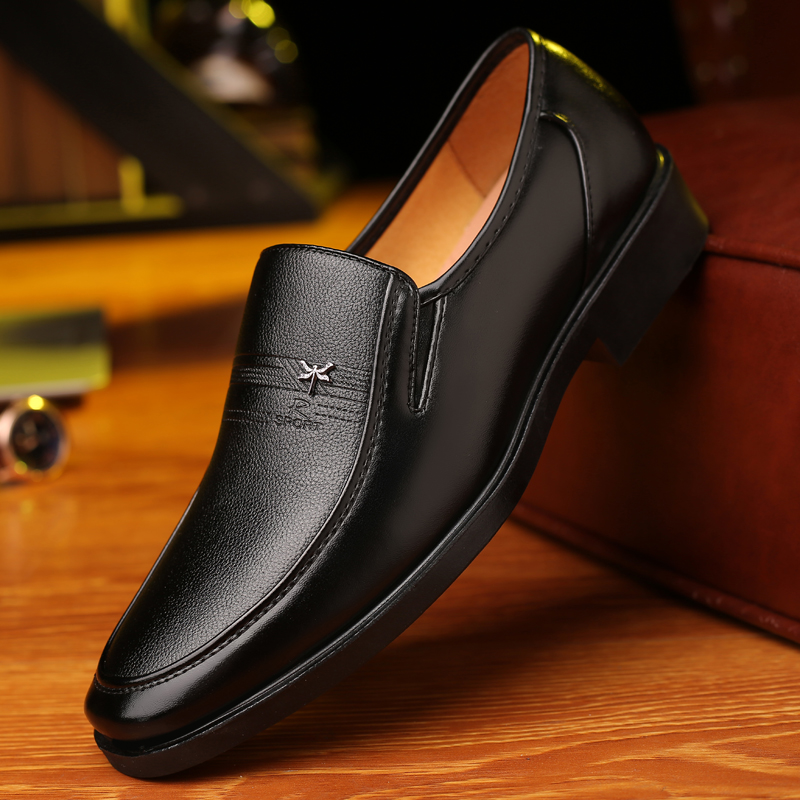 Men Shoes Official - รองเท้าหนังผู้ชายธุรกิจรองเท้าแบรนด์หรูLoafersรองเท้าแตะBreathable Slipสีดํารองเท้าชายรองเท้าอย่างเป็นทางการ