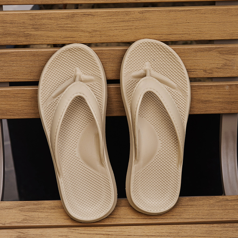 รองเท้าแตะสตรีแบบแบนทันสมัย ​​ - Men Shoes Essentials บทวิจารณ์และราคา