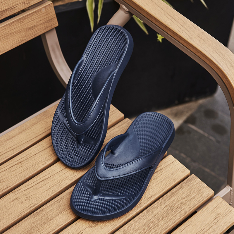 รองเท้าแตะสตรีแบบแบนทันสมัย ​​ - Men Shoes Essentials บทวิจารณ์และราคา