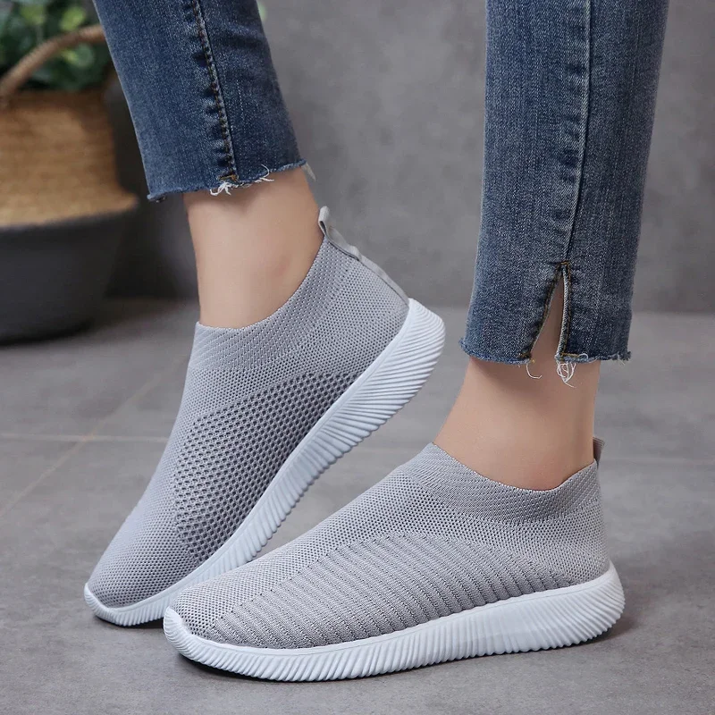 รองเท้าผ้าใบพื้นตาข่ายระบายอาก - Men Shoes Trends บทวิจารณ์และราคา