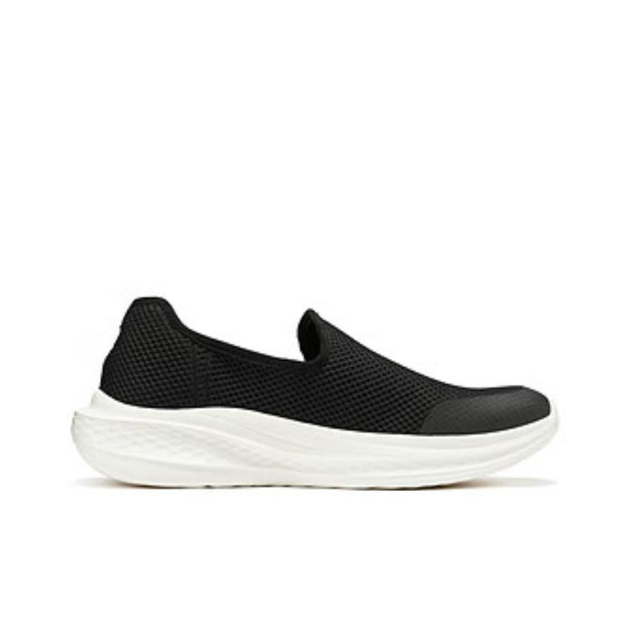 รองเท้าลำลองทรงเตี้ย Skechers  - Men'S Shoes Black And White บทวิจารณ์และราคา